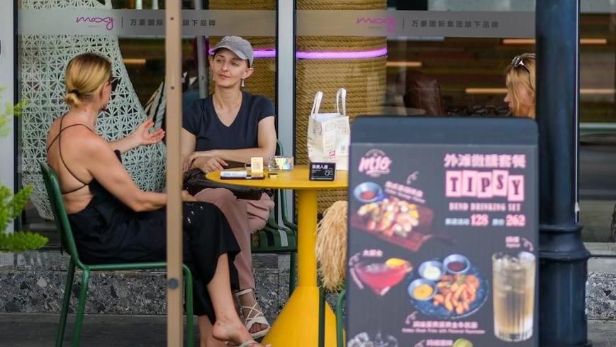Surging inbound tourism underscores appeal of "China Cool"