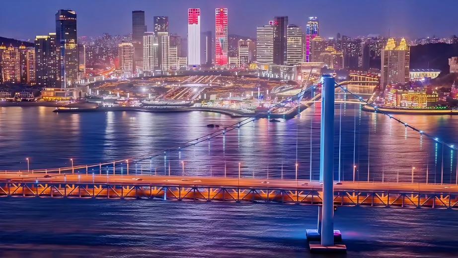 Dalian lights up during APEC Senior Officials' Meeting