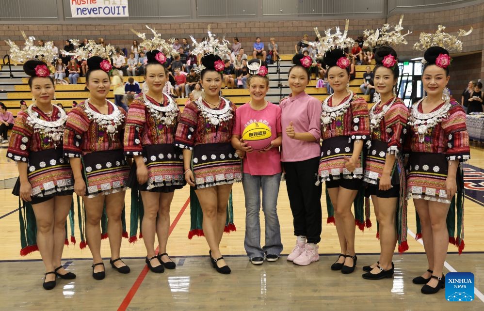 Feature: "Auntie Basketball" brings Chinese culture to Utah high school