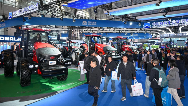 China's farm machinery industry moves upmarket, reaches abroad
