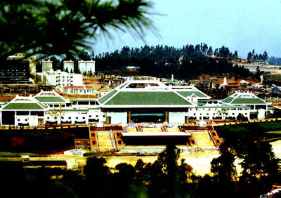 chinahall1.jpg (56884 bytes)