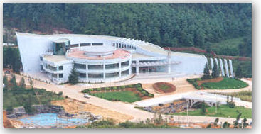 worldhall.jpg (23556 bytes)