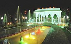 xh9113.jpg (17567 bytes)