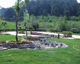 silofake.jpg (17145 bytes)