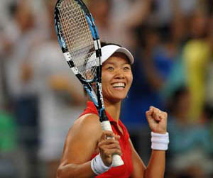 Li Na beats Venus Williams in women\'s singles quarterfinal
