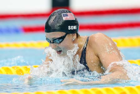American Soni wins women\'s 200m breaststroke gold with world record