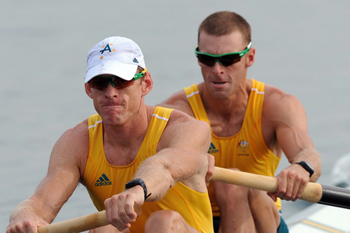 Australia retains Olympic men\'s pair rowing title