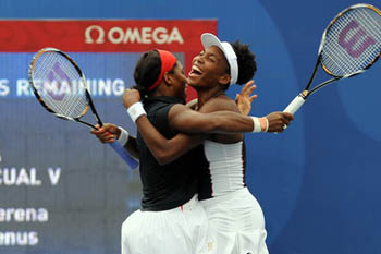 Williams sisters win Olympic doubles gold