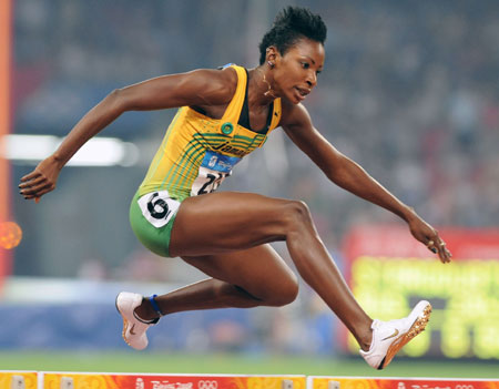 Jamaican Walker wins women\'s 400m hurdles gold