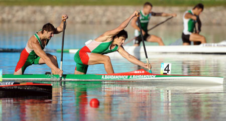 Belarus comes from behind to win Olympic gold in canoe double 1000m