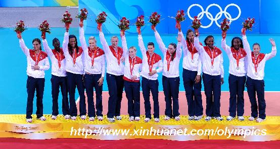 United States wins Olympic gold for women\'s basketball