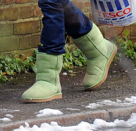khaki green ugg boots