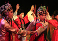 Students stage Peking Opera themed concert to spice up New Year atmosphere