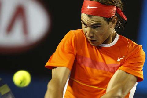 Nadal advances into next round at Autralian Open