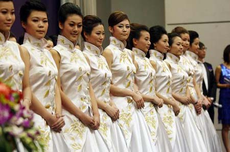 Shanghai Expo selecting Miss Etiquette