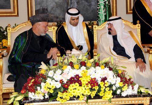 Karzai visits Saudi Arabia