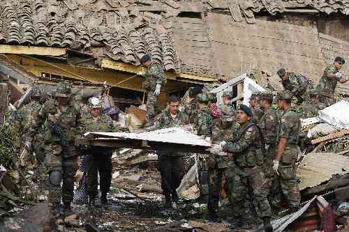 Death toll rises in Chile earthquake, curfew extended 