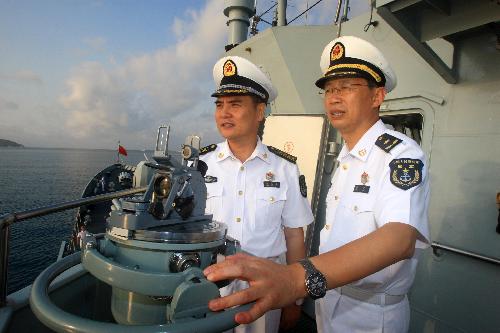 Chinese navy's missile destroyer DDG-168 sails to Gulf of Aden 