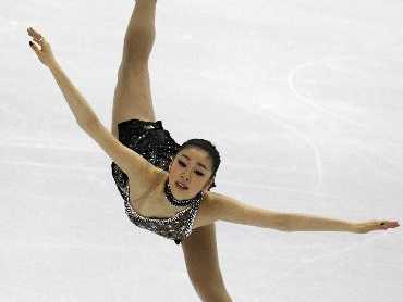 Queen Kim struggles at skating worlds