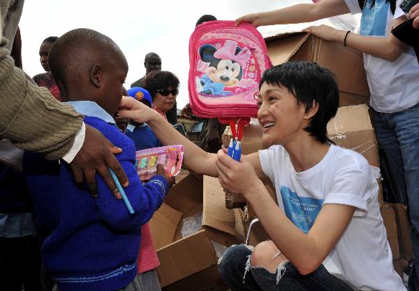 Chinese film stars send love to orphans in Kenya