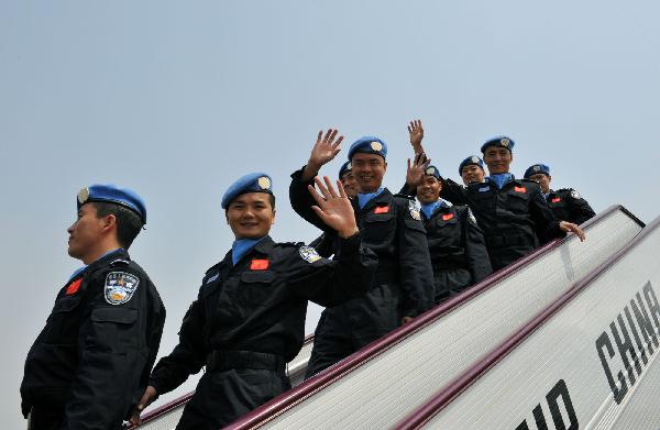 Chinese peacekeeping forces return home from Haiti after 10-month mission