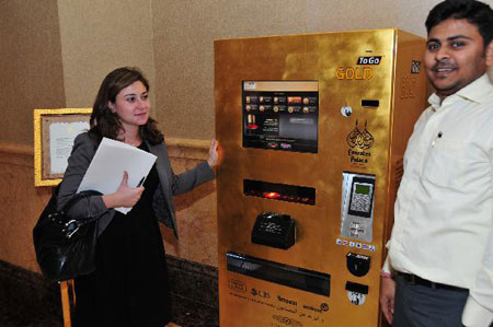 Gulf hotel installs gold-dispensing machine 