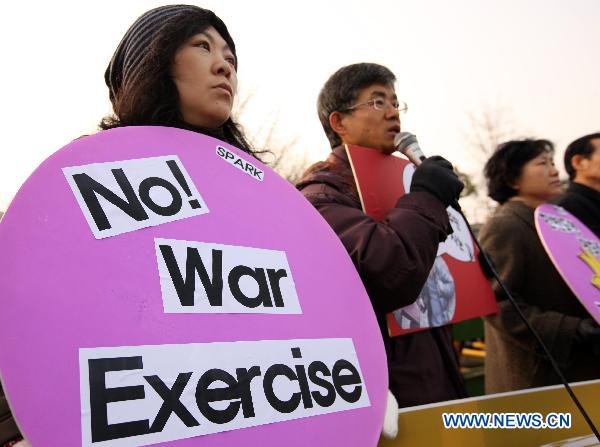 Seoul residents protest against war exercise, call for peace 