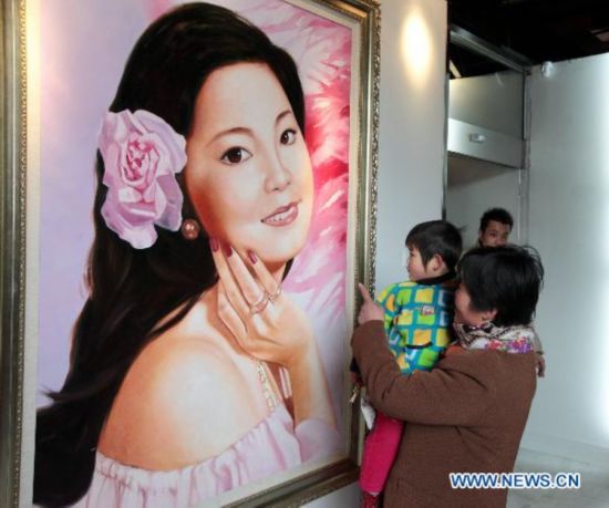 Teresa Teng memorial hall launched in Beijing
