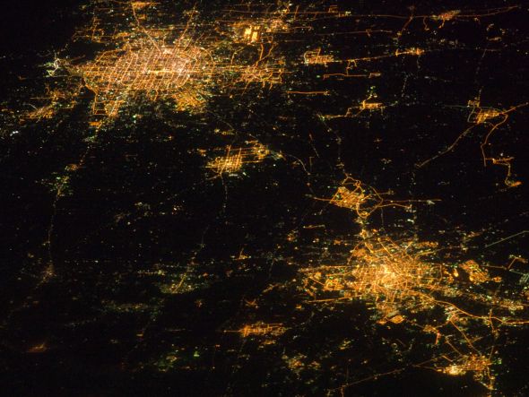 Night view of northern China cities 