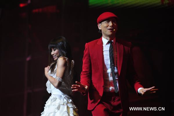 Jacky Cheung kicks off "1/2 Century" tour concert