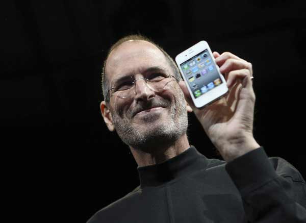 Apple CEO Steve Jobs to take another medical leave