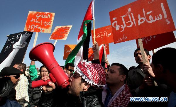 Jordanians stage anti-gov't sit-in in Amman