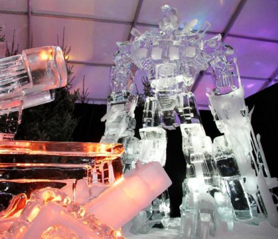Ice sculpture show opens in Netherlands