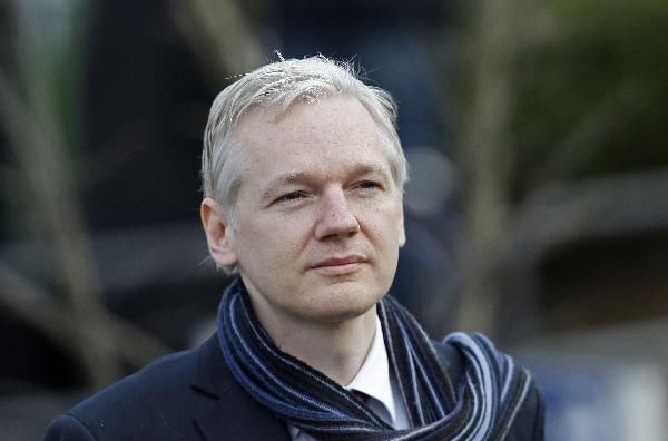 British court to rule on Wikileaks founder's extradition case 
