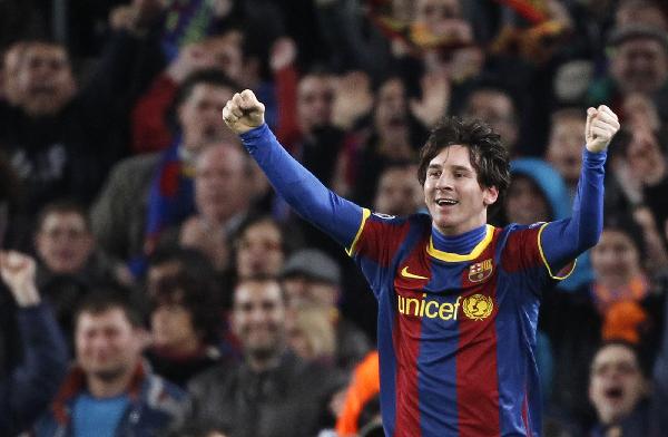Messi's heroics help Barca to reach Champions League quarters