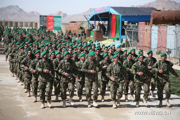 1,400 newly graduated soldiers commissioned to Afghan army