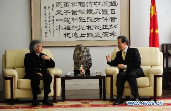Chinese Ambassador to Japan talks with Seiji Ozawa in Tokyo