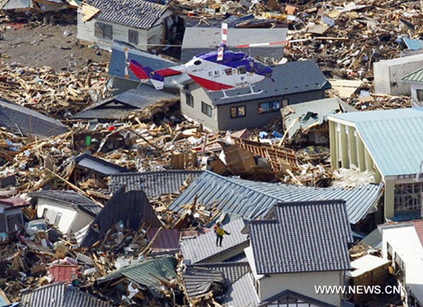 In pictures: Quake, tsunami slam Japan 