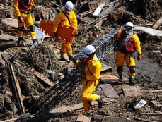 Rescue work underway in quake-ravaged Japan