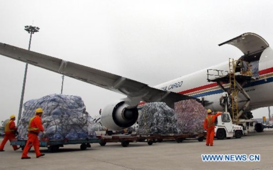 China delivers humanitarian assistance to Japan