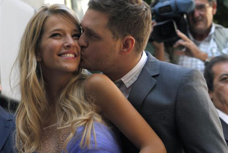 Canadian singer Michael Buble marries in Buenos Aires