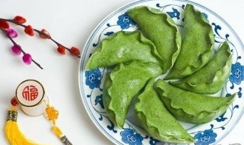 Traditional snacks during Qingming Festival