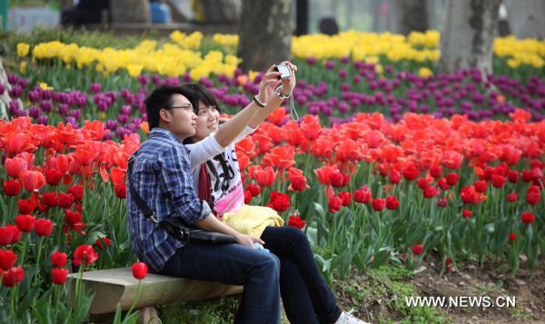 People enjoy spring in C China