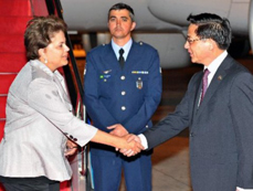 Brazilian president arrives in Sanya for BRICS Leaders Meeting