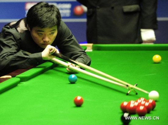 Bingham upsets Ding Junhui at World Snooker Championship