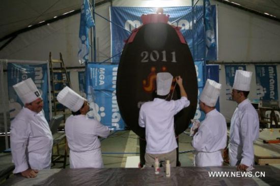 Giant Easter egg made of one metric ton of chocolate