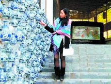 Guizhou girl designs tea set for Prince William's wedding 