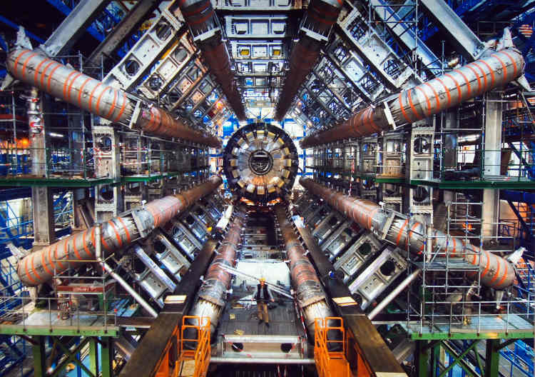Large Hadron Collider (People's Daily Online/Jiang Jianhua)