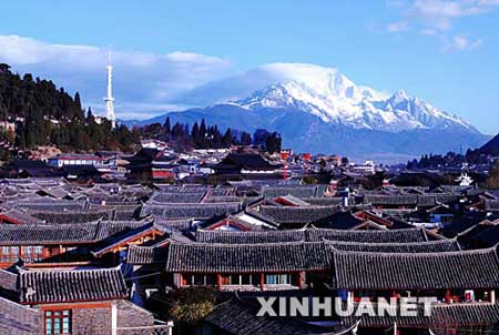 Lijiang Old Town in Yunnan is regard as a healing paradise, where you can heal your love hurt. The town contains wonderful architecture and historic buildings and the beautiful neighborhoods with many public space and gathering points.(Xinhua Photo)