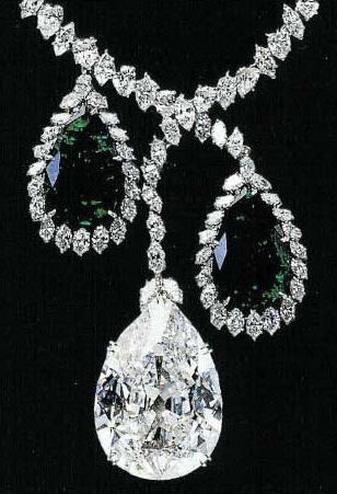 Star of the East Diamond: a 95-carat (19 g) stone once owned by Evalyn Walsh McLean of Washington DC, who also owned the Hope Diamond. (Photo/Chinadaily.com.cn)